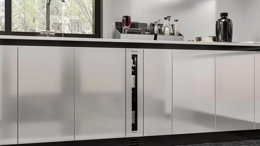 Винный шкаф компрессорный встраиваемый Meyvel MV9NH-KWT1